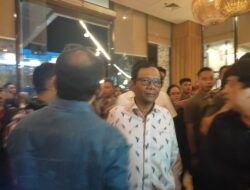 DPR Tidak Menarik Mundur Rencana Hak Angket ke MK, Mohon Pendapat Mahfud MD