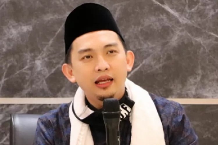 Ustaz Hilmi Firdausi Diserang Buzzer karena Masih Menggunakan Boieng dan Medsos untuk Berdakwah, Kata Ustaz Hilmi Firdausi