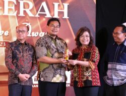 Kementan Meraih Penghargaan Website Terbaik dalam Indonesia Digital Initiative Award