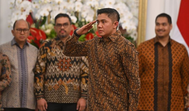 Mayor Teddy menjadi Sekretaris Kabinet melanggar Undang-Undang, Islah Bahrawi: Sejak Jokowi Memutarbalikkan Konstitusi demi Anaknya, Pelanggaran Jadi Hal Biasa