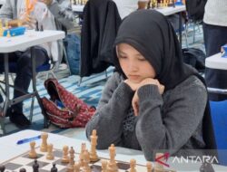 Perbedaan Strategi Vs. Taktik Catur: Contoh Penerapannya