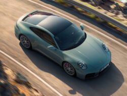 Porsche 911 Carrera 4S 2026: Tenaga Lebih Besar dan Fitur Terbaru