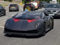 Review Lamborghini Sesto Elemento: Supercar Legal di Jalanan