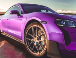 Porsche Ingin Tambahkan Fitur Kontroversial ke Mobil Listriknya