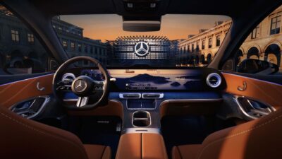 GLC EV Mercedes-Benz: Layar Terbesar di Pasaran