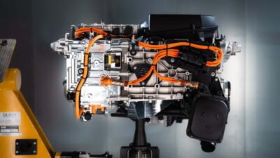 Bahan Bakar Generasi Baru: BMW Ungkap Inovasi Hidrogen