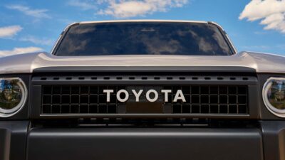 Toyota Berencana Produksi Land Cruiser dan RAV4 Listrik